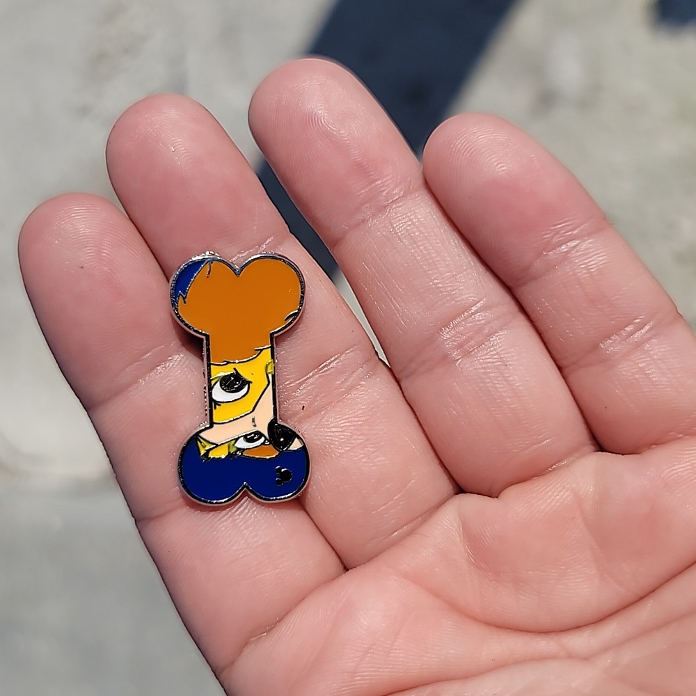 🧡3/$15🧡 2017 Hidden Mickey - Disney Dog Bones - Lady